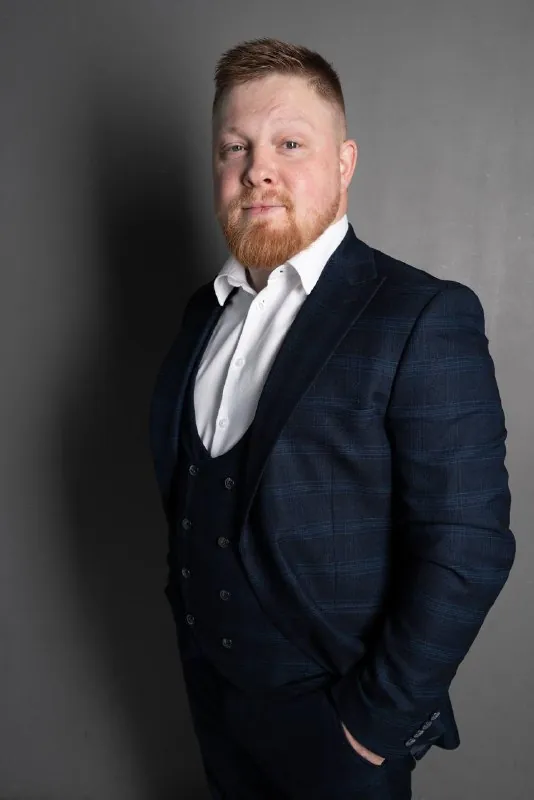 Дмитрий Белоконь